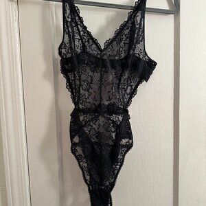 Savage X Fenty by Rihanna Black Caviar Floral Lace Teddy Size Small